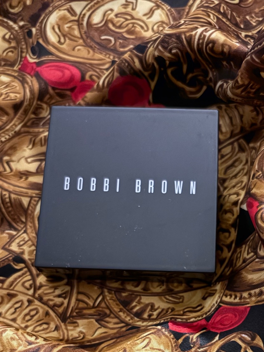 Bobbi Brown Black Compact